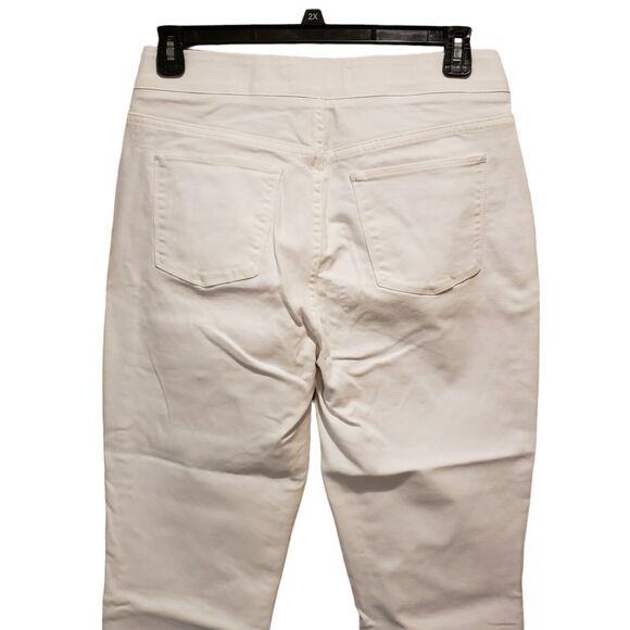 Soft Surroundings pull on elastic waist jeans size Medium - Picture 6 of 12